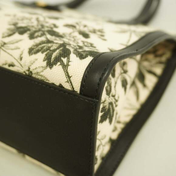 GUCCI Authentic Black Canvas Tote Bag - Picture 9 of 11